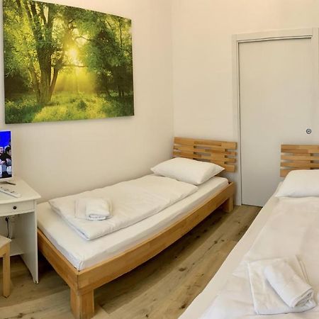 Ajo Vienna Central Room - Contactless Check-In ภายนอก รูปภาพ