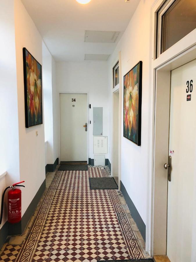 Ajo Vienna Central Room - Contactless Check-In ภายนอก รูปภาพ